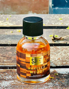 vanella woody perfuem for unisex 70mle